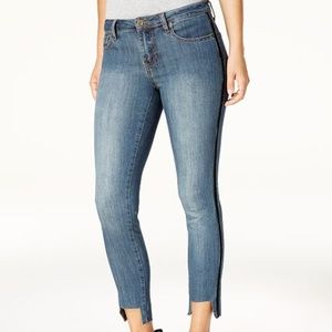 🌵BOGO FREE SALE 🌵Rampage Cropped Hem Jeans